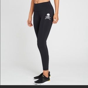 Lululemon * wunder under x soul cycle size 8